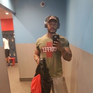 Meet your Posher, Edward